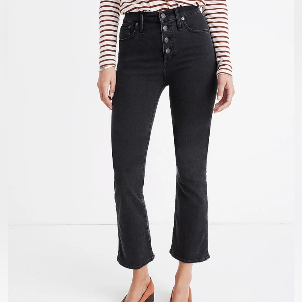 Madewell Cali Demi Boot Jeans Button Front Bellspring Wash Black Size 25 - Picture 2 of 12